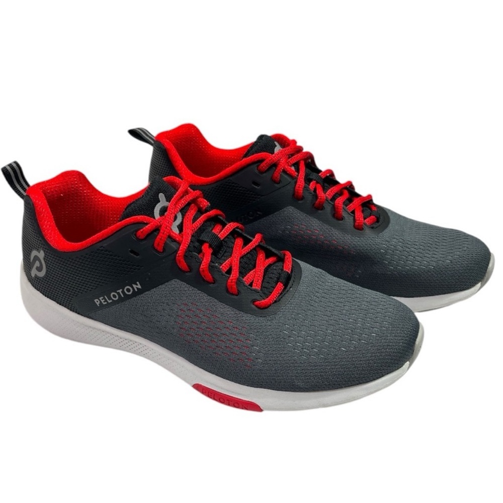 Pelaton Women's Circuit Running Shoes Size 6.5